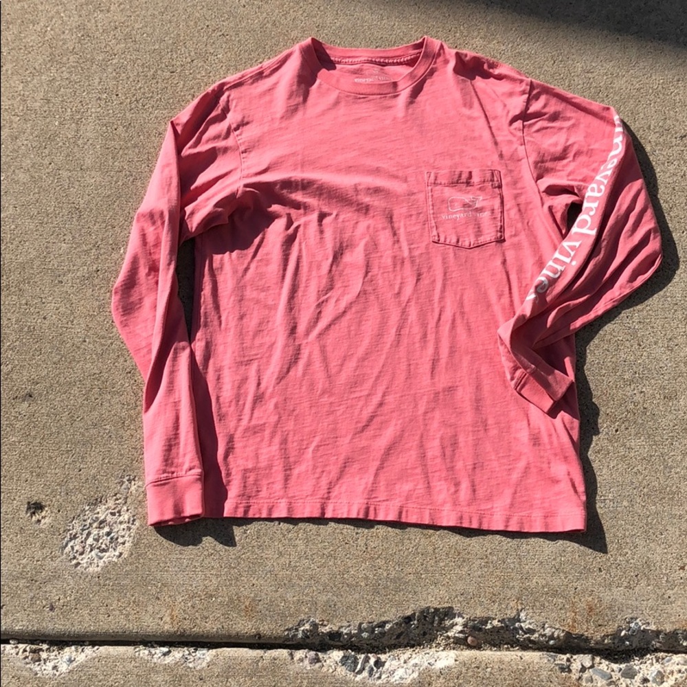 Vineyard Vines Pocket T